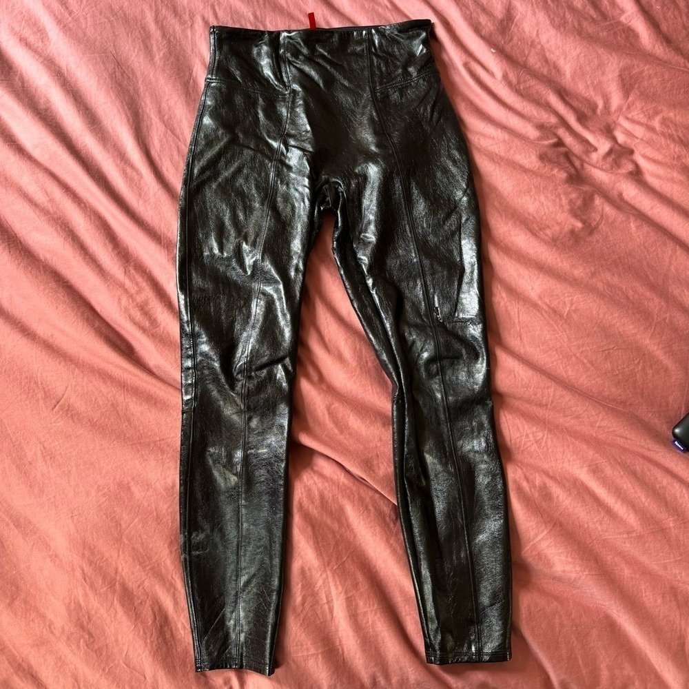SPANX Faux Latex High rise black Leggings Medium AS IS - Picture 5 of 8